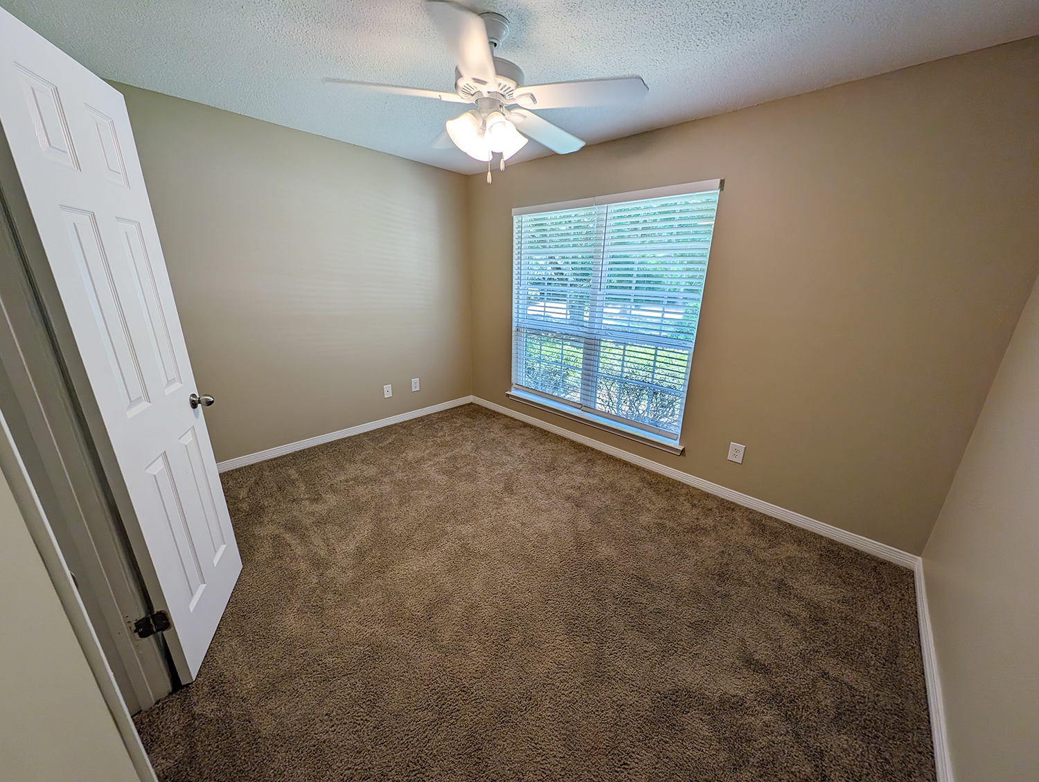 1220 Springfield Drive Bedroom 2